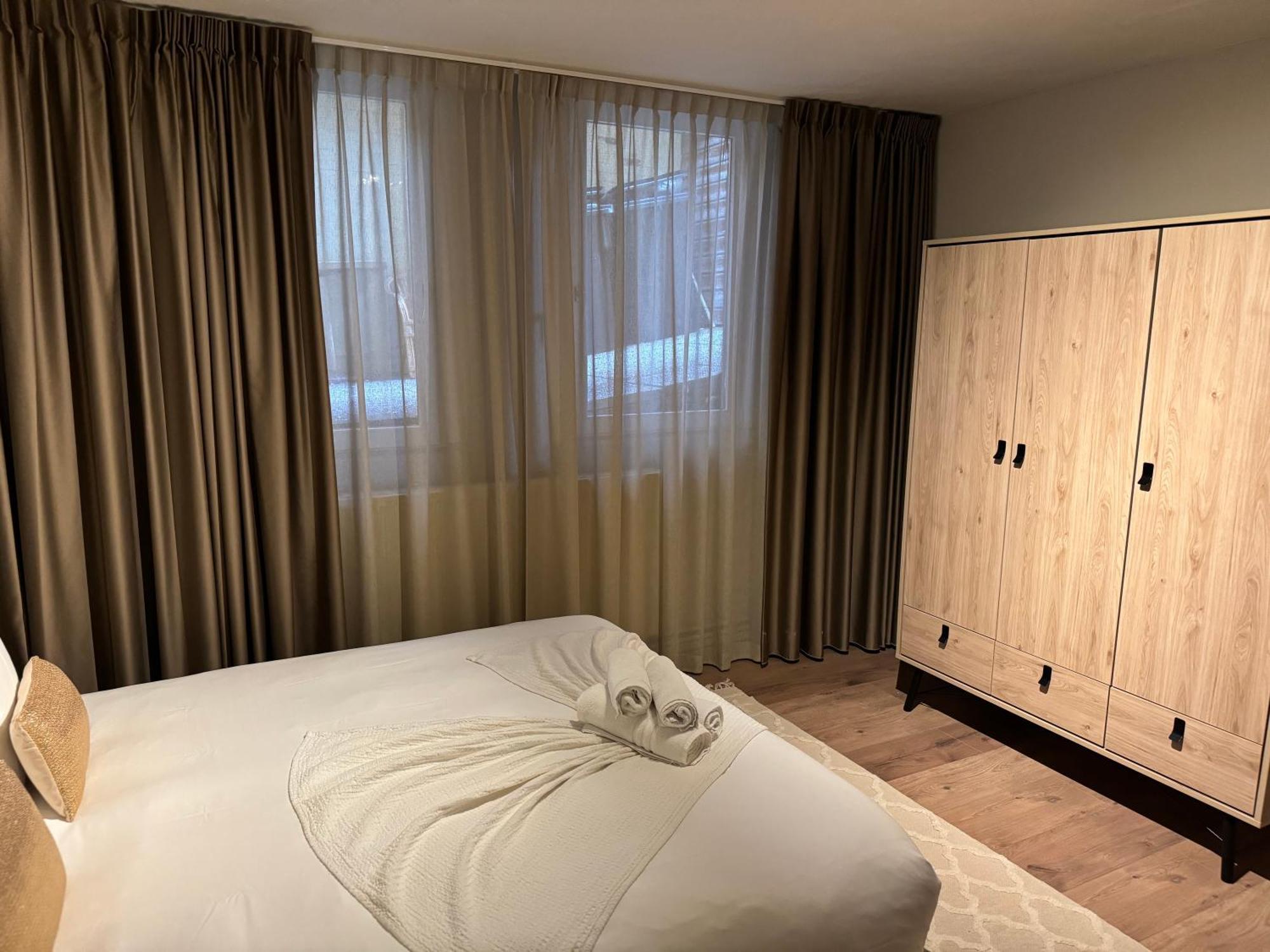 High Street Apartments ซานด์โวร์ต ภายนอก รูปภาพ