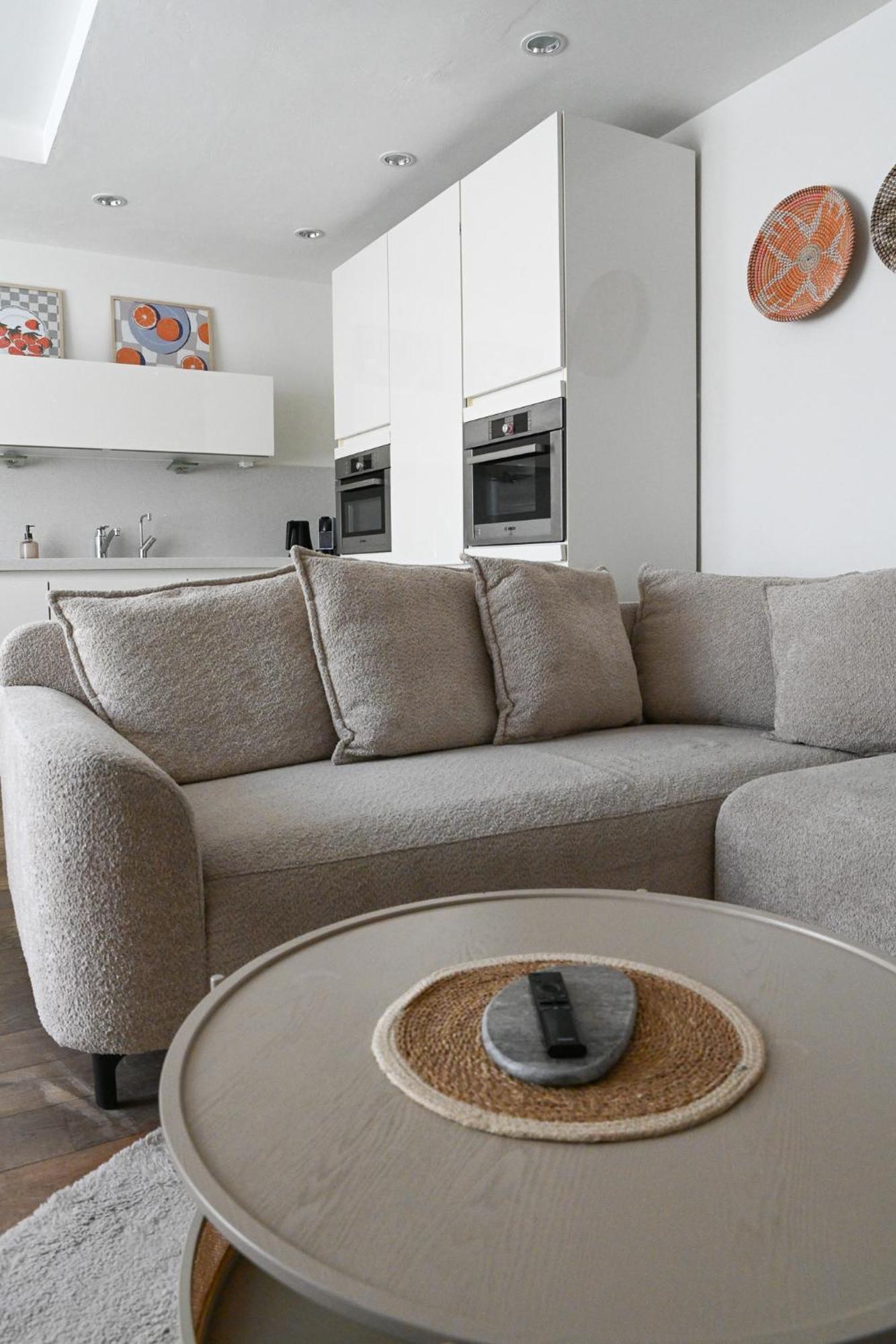 High Street Apartments ซานด์โวร์ต ห้อง รูปภาพ