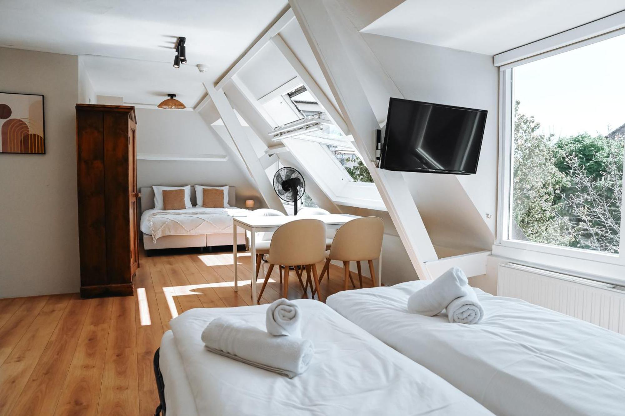High Street Apartments ซานด์โวร์ต ภายนอก รูปภาพ
